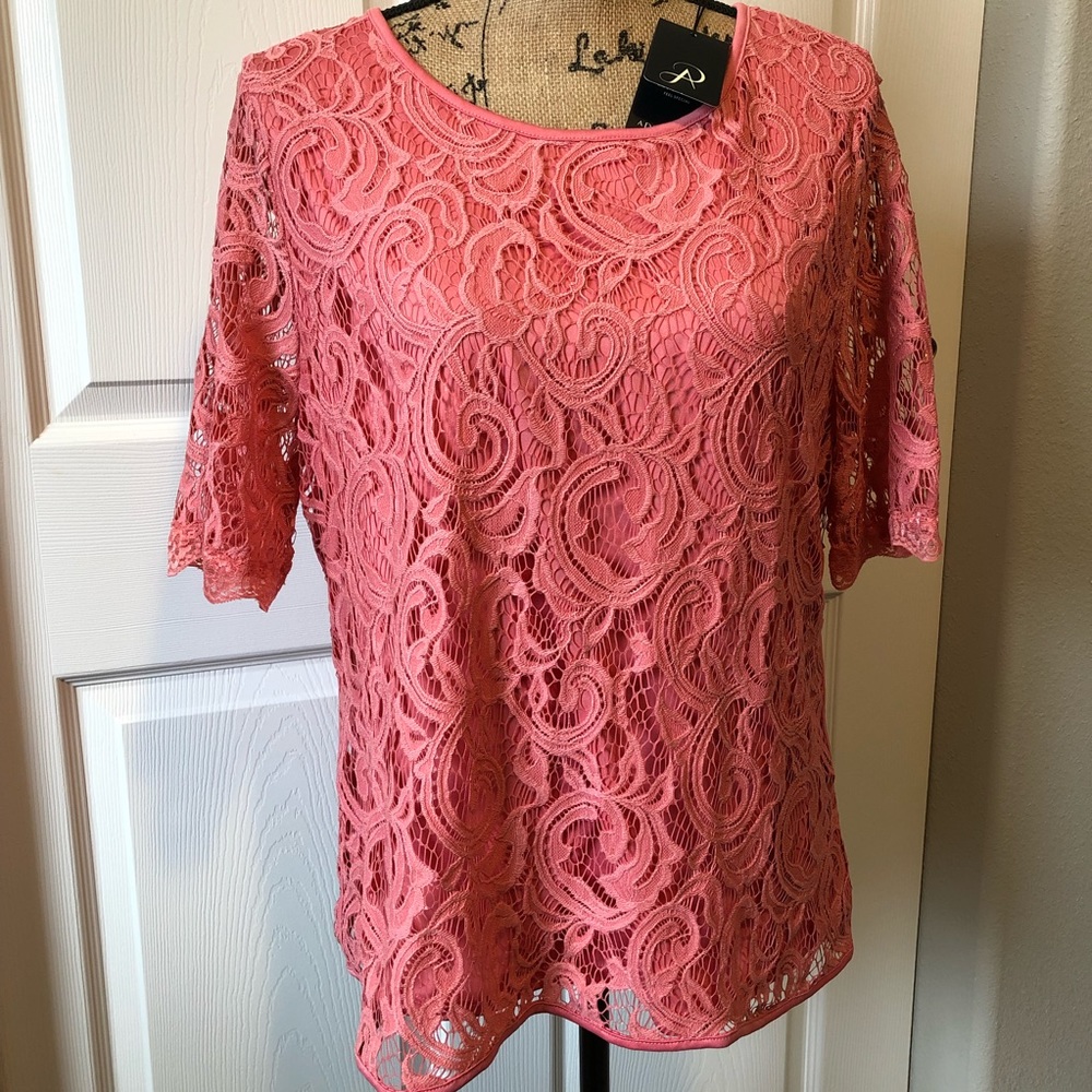 ADRIANNA PAPELL Lace top-NWT